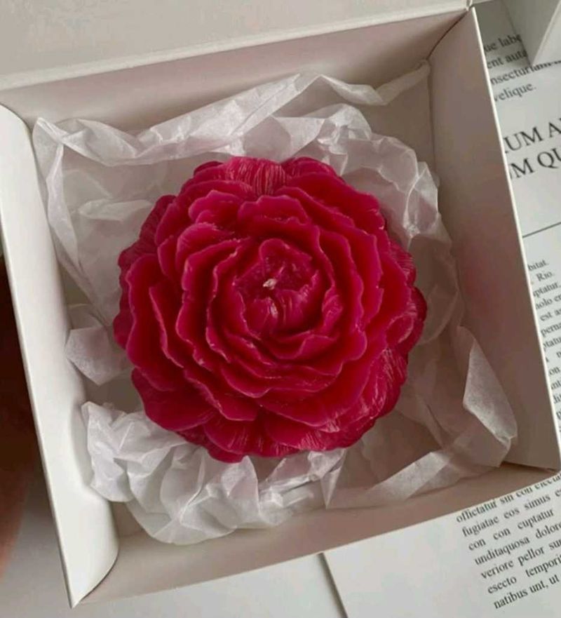 Rose Candle