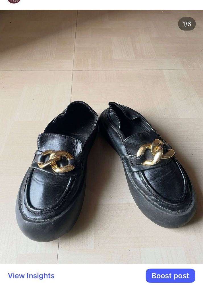 Chunky Chain Loafers