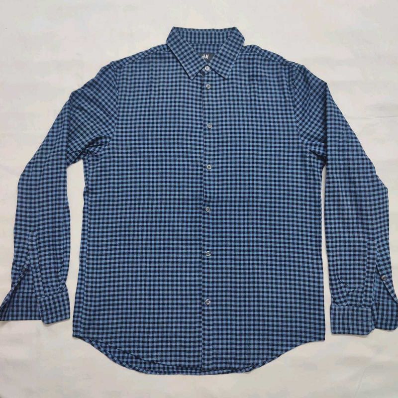 H&amp;M Plaid Shirt - 36