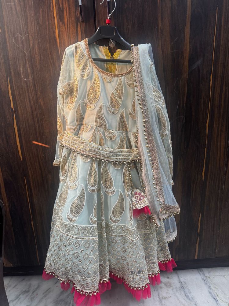 heavy one piece gown wedding purpose