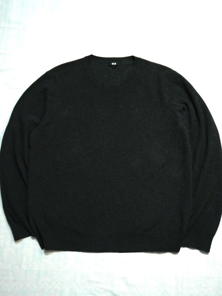 Uniqlo Wool Blend Sweater