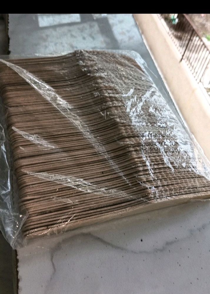 Combo Of Knife And Colours