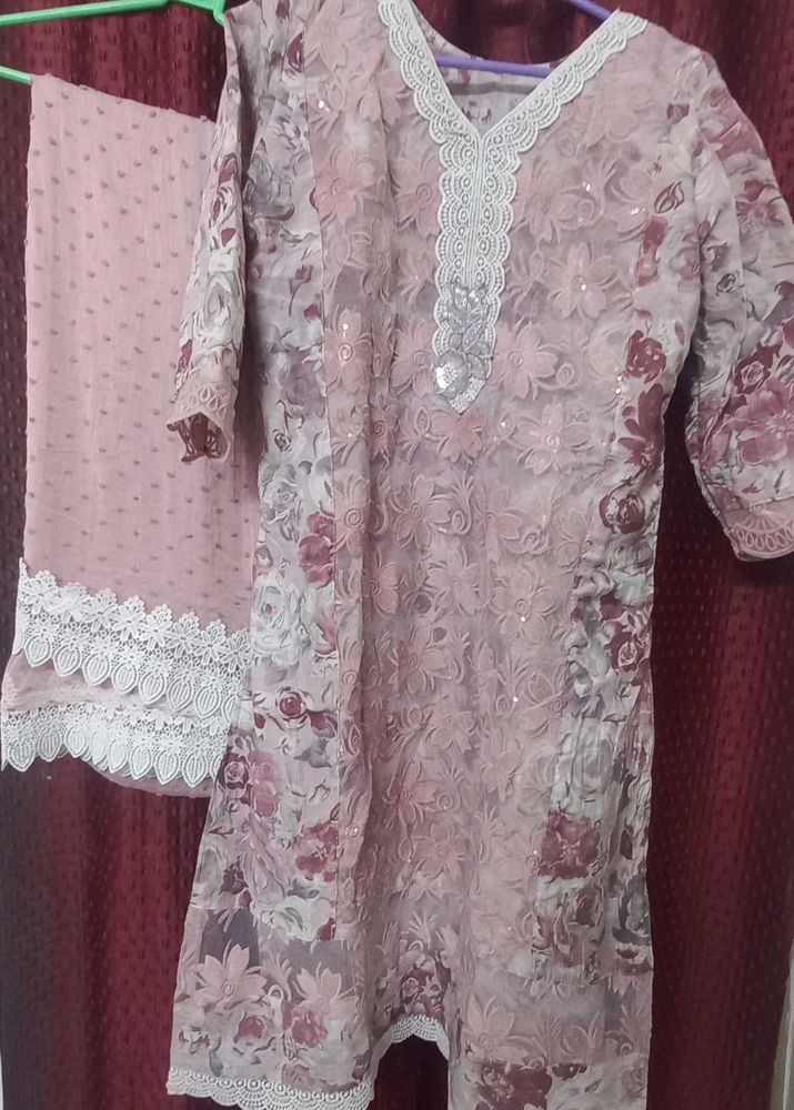 Elegant Floral Print Kurta Set