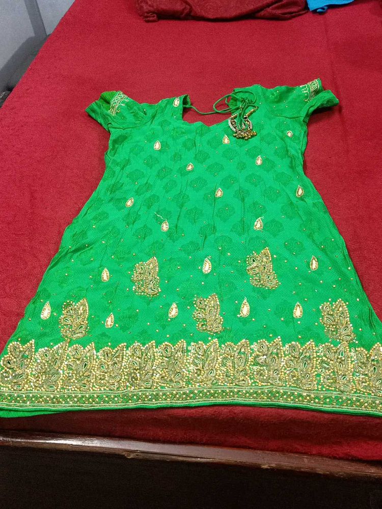 Party Ware Suit With Dupatta And Bottom .