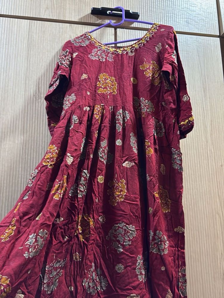 Floral Print Maroon kurta