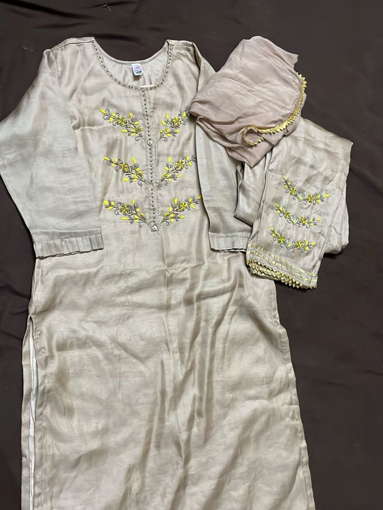 Elegant Chikoo Kurta Set With Fully Lining Attach