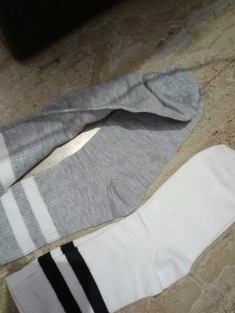 2 Pair Of Socks 🧦