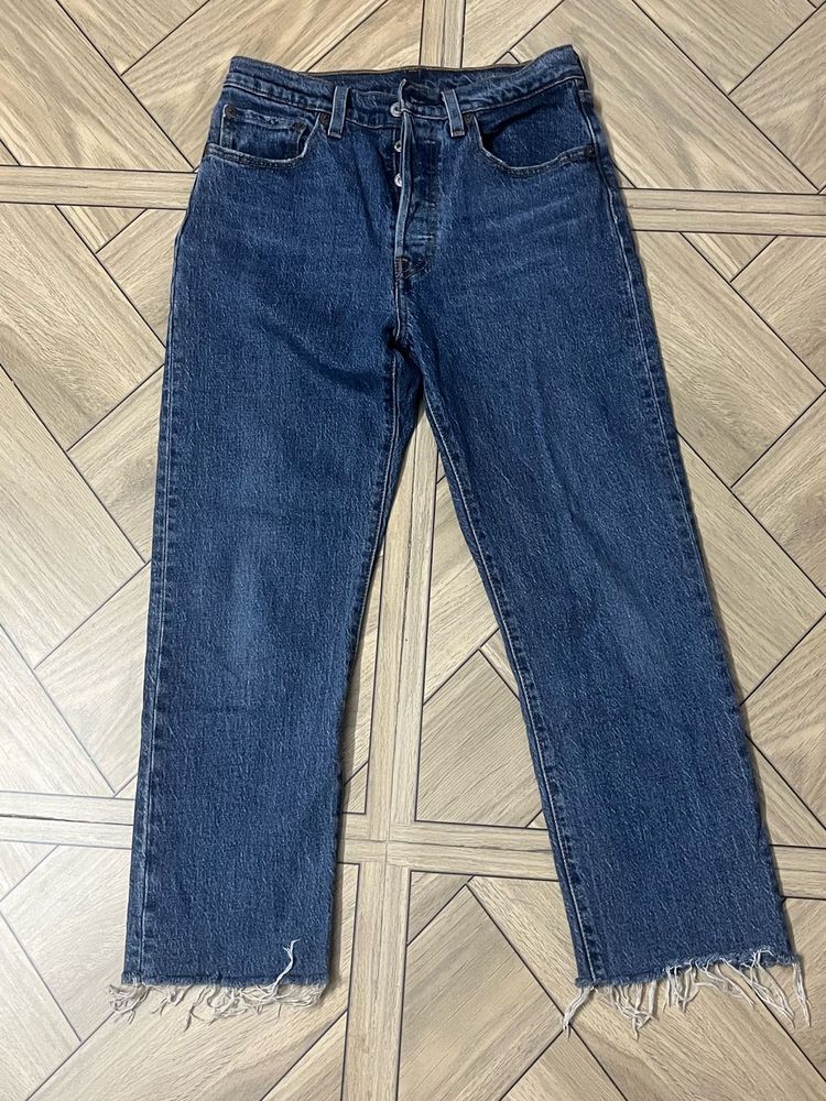 Levis Jeans 501 ( Authentic)