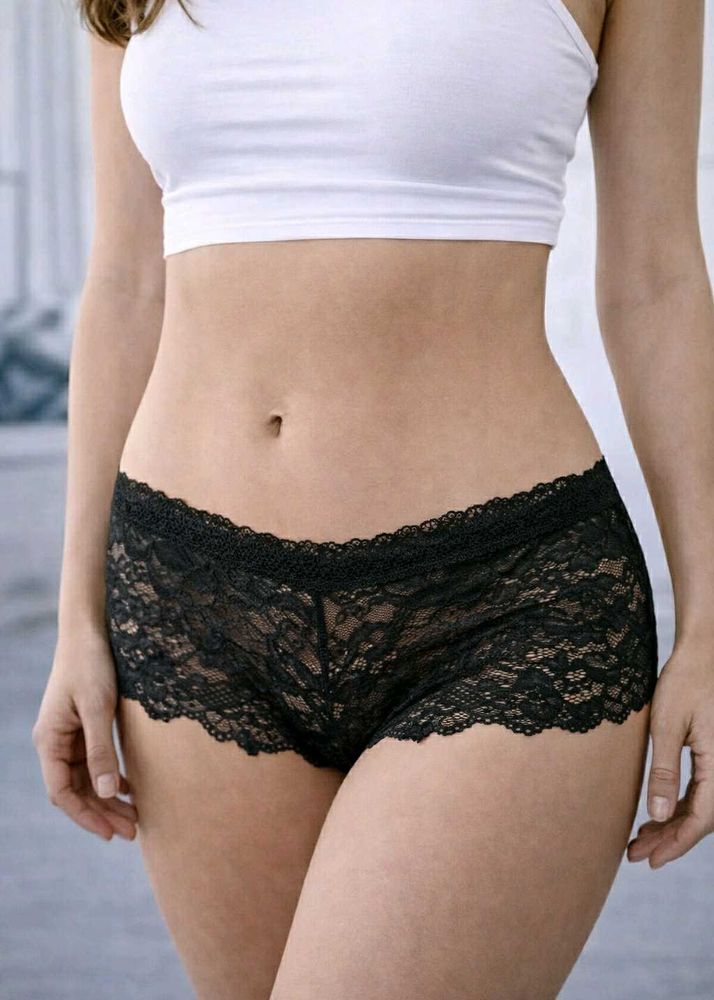 H&amp;M Black Lace Boyshort (Size/M