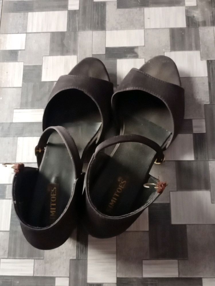 Sandal For Women
