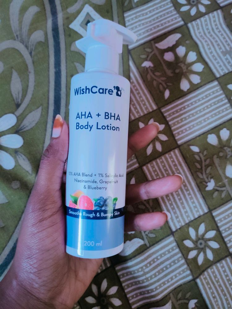 WishCare 10% AHA + 1% BHA Body Lotion - Smooths Rough &amp; Bumpy Skin - Glycolic &amp; Lactic Acid Body Lotion with Niacinamide - 200 Ml