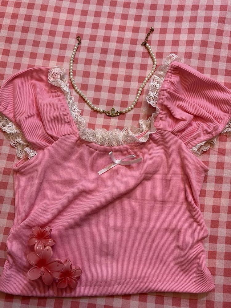 💕🧸cute lace crop top 💕🧸