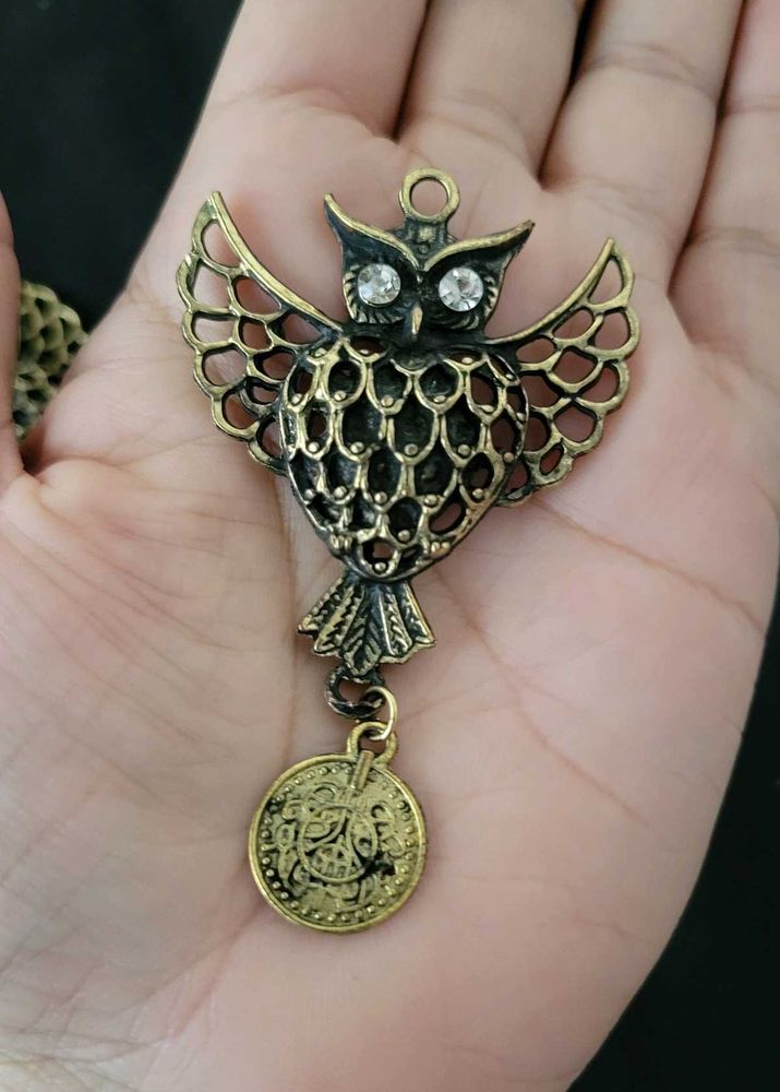 combo of two owl pendent