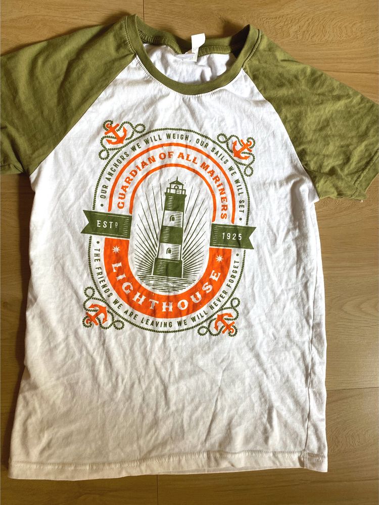 coloublacked T shirt