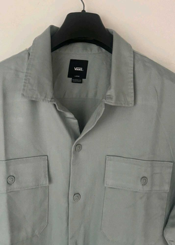 Vans Gray Button-Up Shirt - Size Large