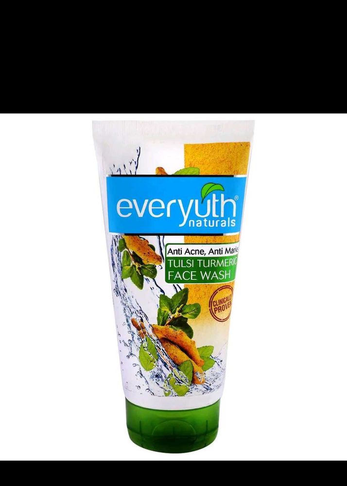 🌿 Everyuth Tulsi Turmeric Face Wash