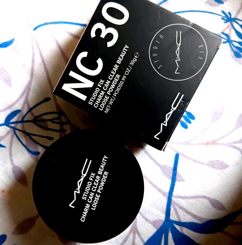 MAC Studio Fix Loose Powder NC30