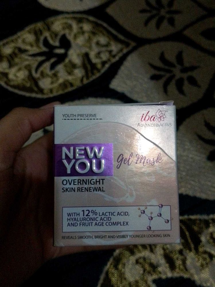 Iba Overnight Gel Mask