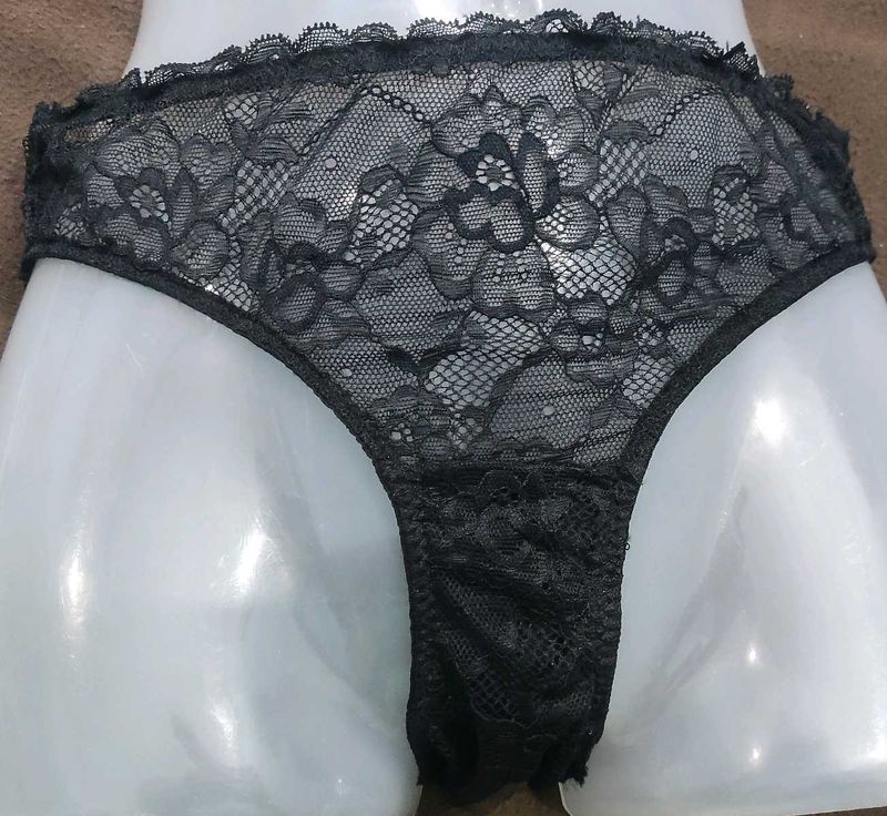 Black Lace Thong 🔥