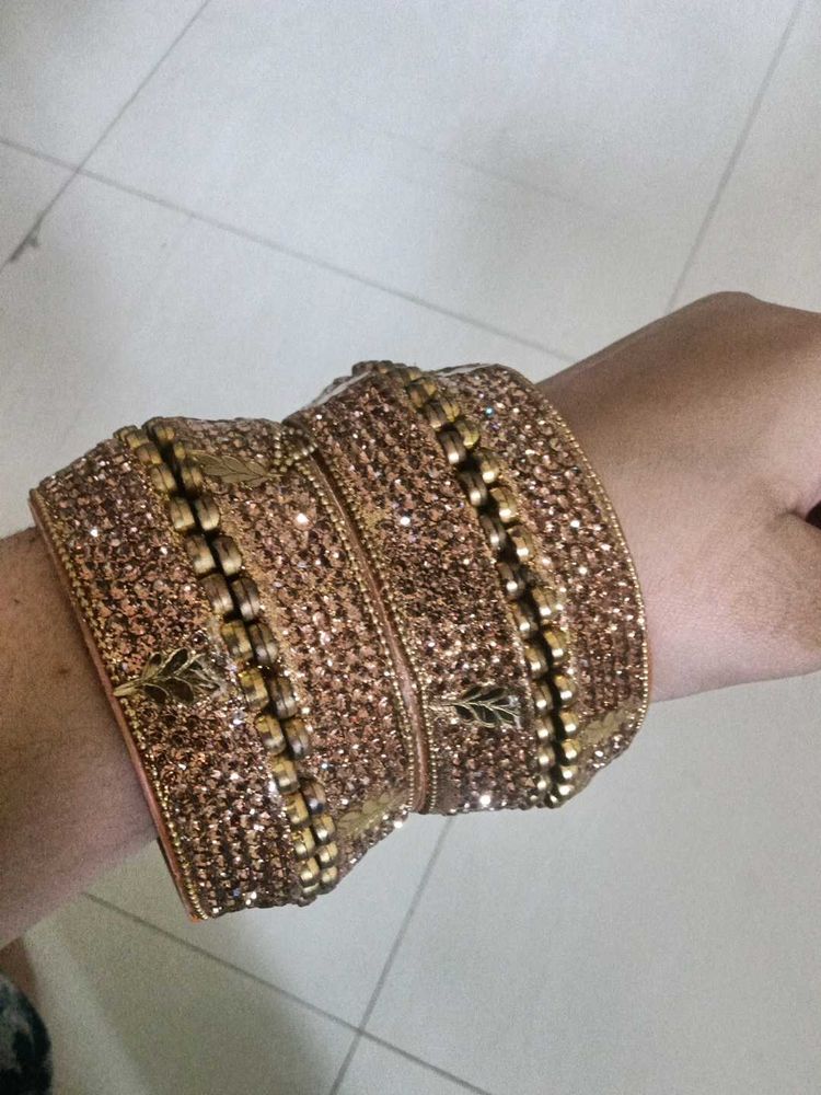 Sparkling Bangle Set