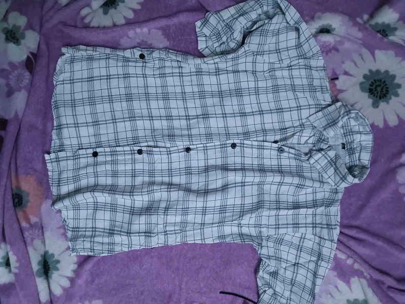 Women White Shirt