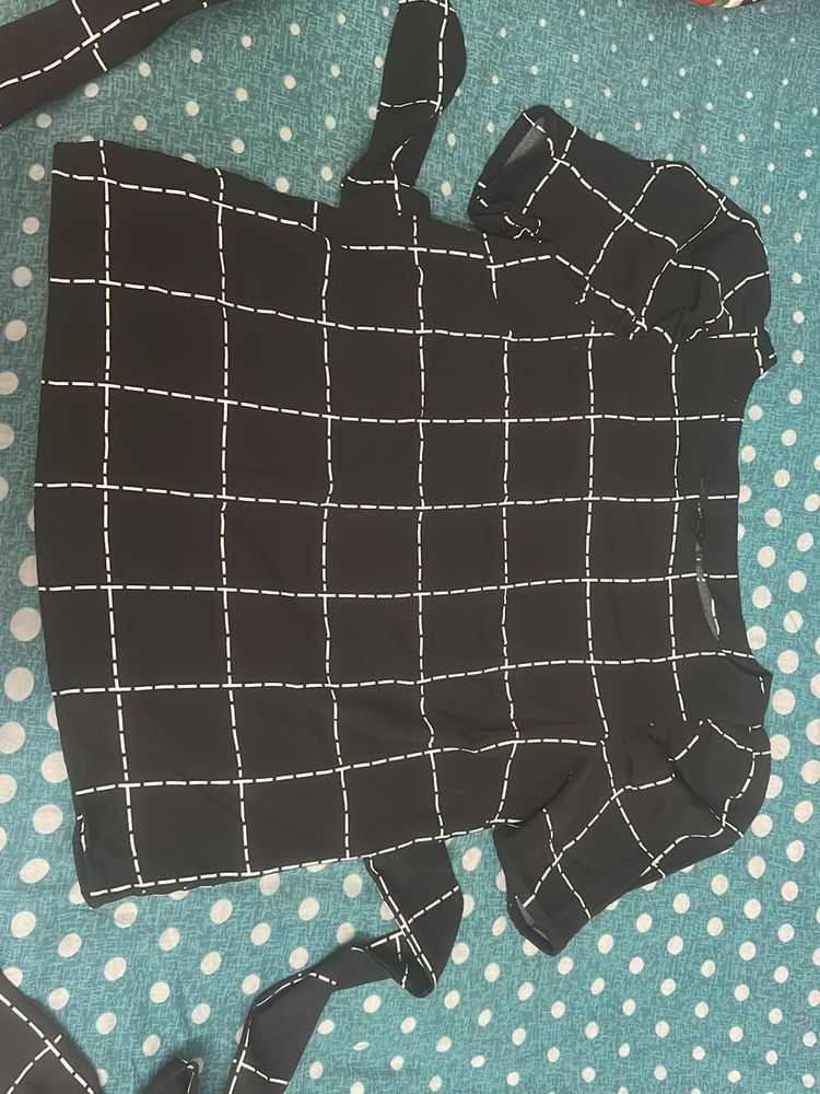 Black Grid Print Blouse