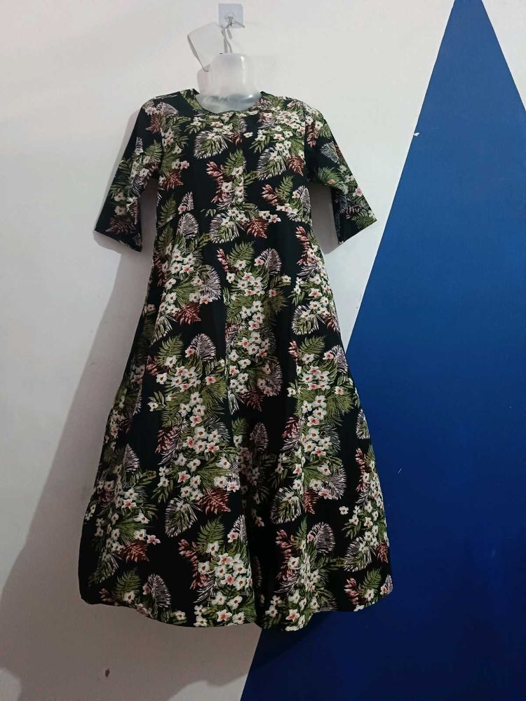 Buy Myshka Women Black &amp;Green Floral Print