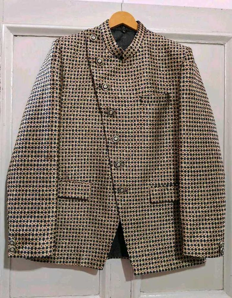 Men&#39;s Formal Blazer - Unique Design