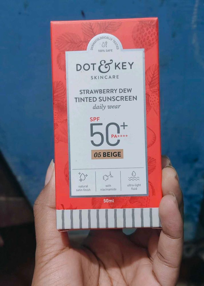 Dot &amp; Key Sunscreen SPF 50