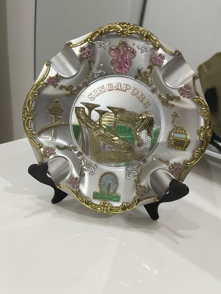 Singapore Decorative Plate