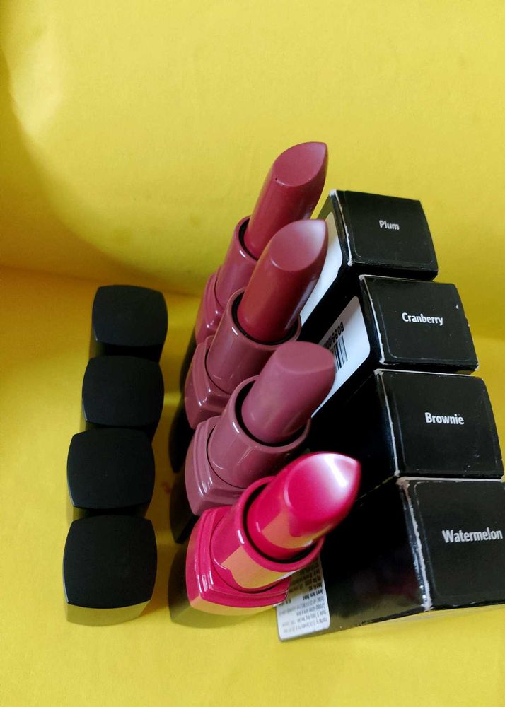 4 Bobbi Brown Crushed Lipstick