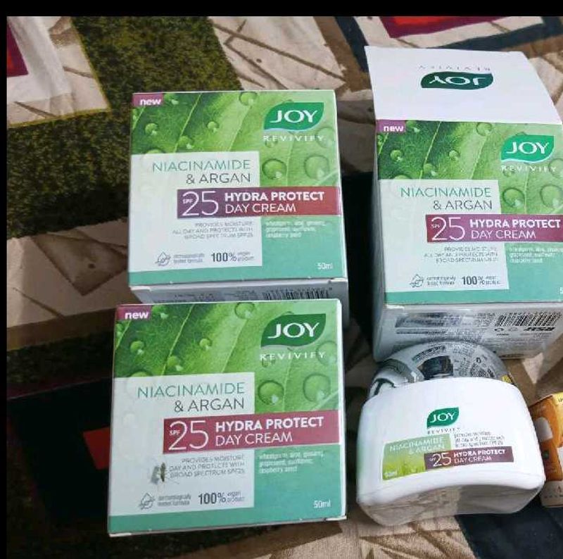 (Pack Of 3) JOY Hydra Protect Day Cream