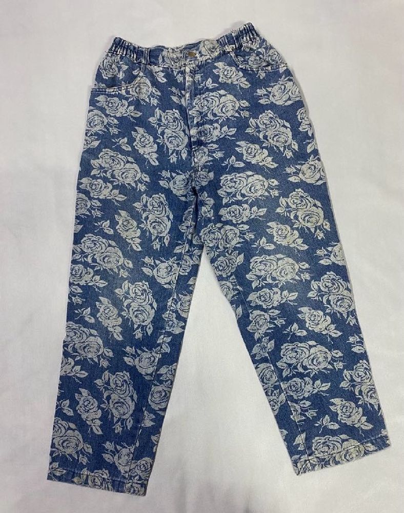 Pinteresty Floral Jeans