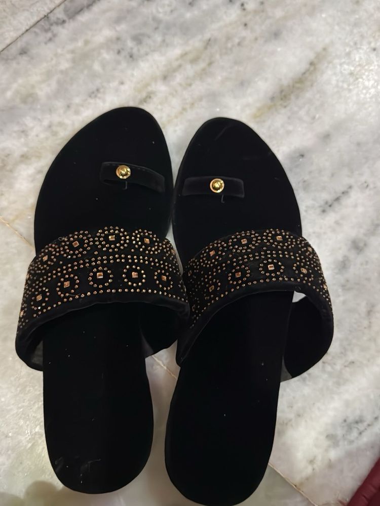 Elegant Black Flats
