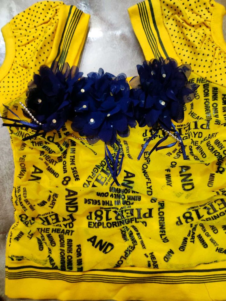 Cute Graphic Print Top