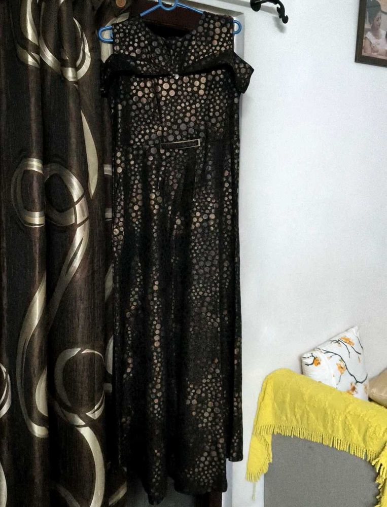 Elegant Black Maxi Dress