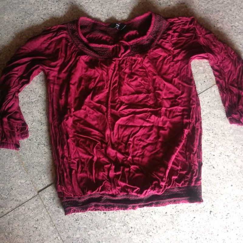 Maroon Embellished Neckline T Shirt