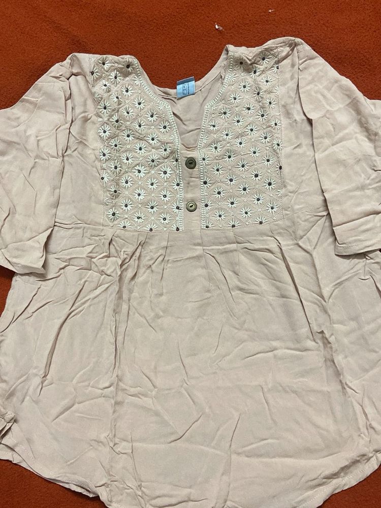 Embroidered Casual Top