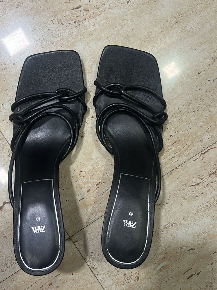 Zara Black Heeled Sandals