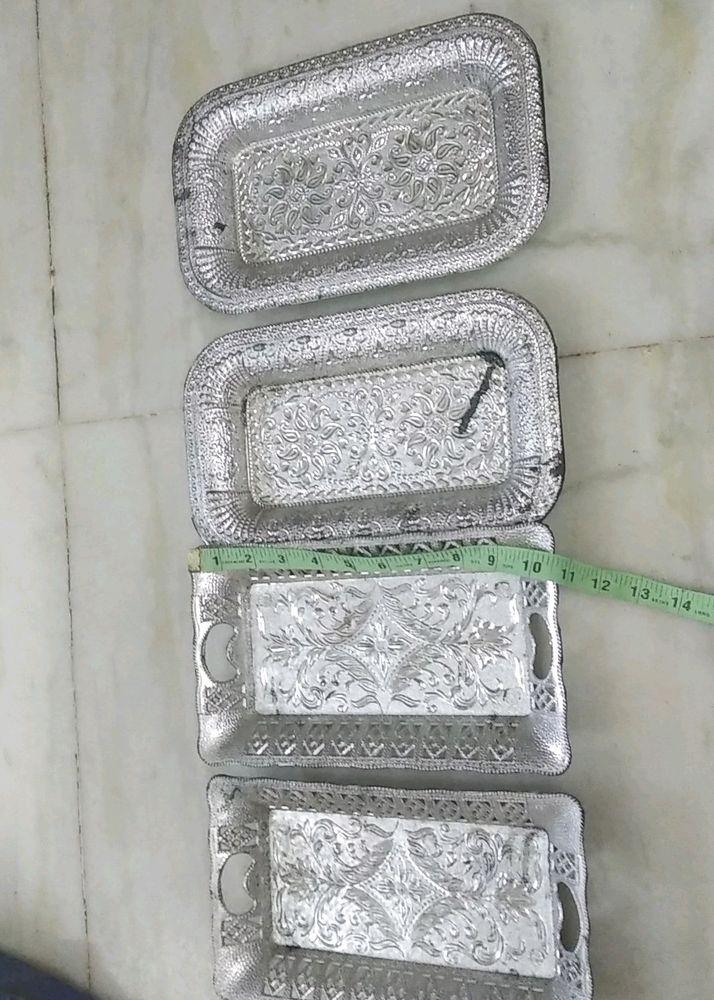 Price Dropped 🔥Silver Coated Plastic Plates 4 Nos