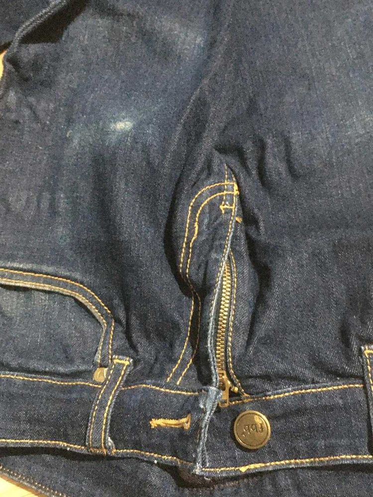Comfortable &amp; Good Quality Denim Jeans