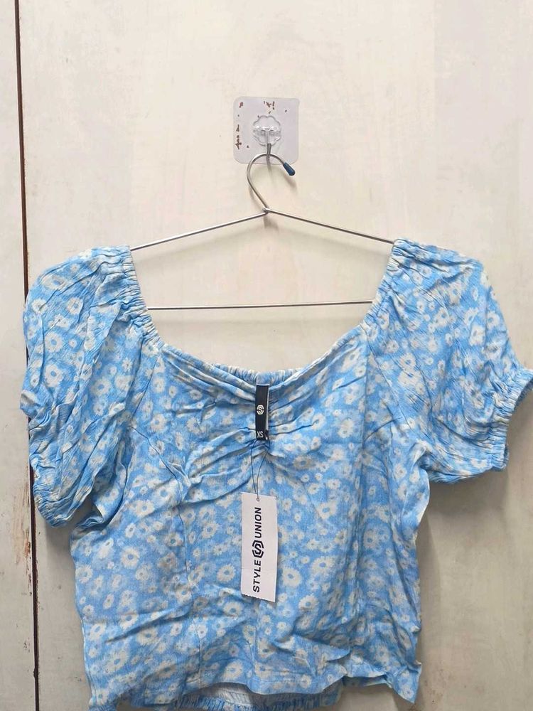 Floral Print Crop Top