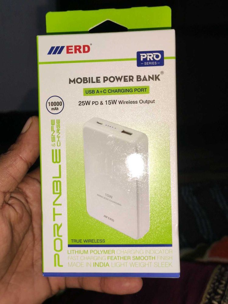 Wireless Power Bank With Fast Charging
