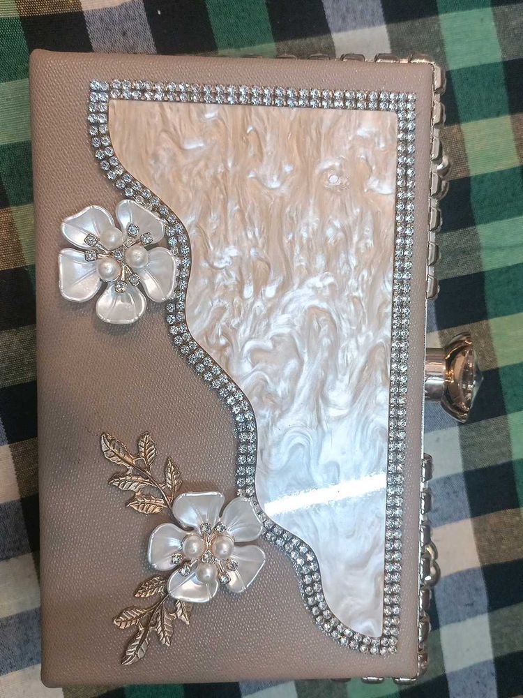 Luxury Golden Floral Pearl Clutch