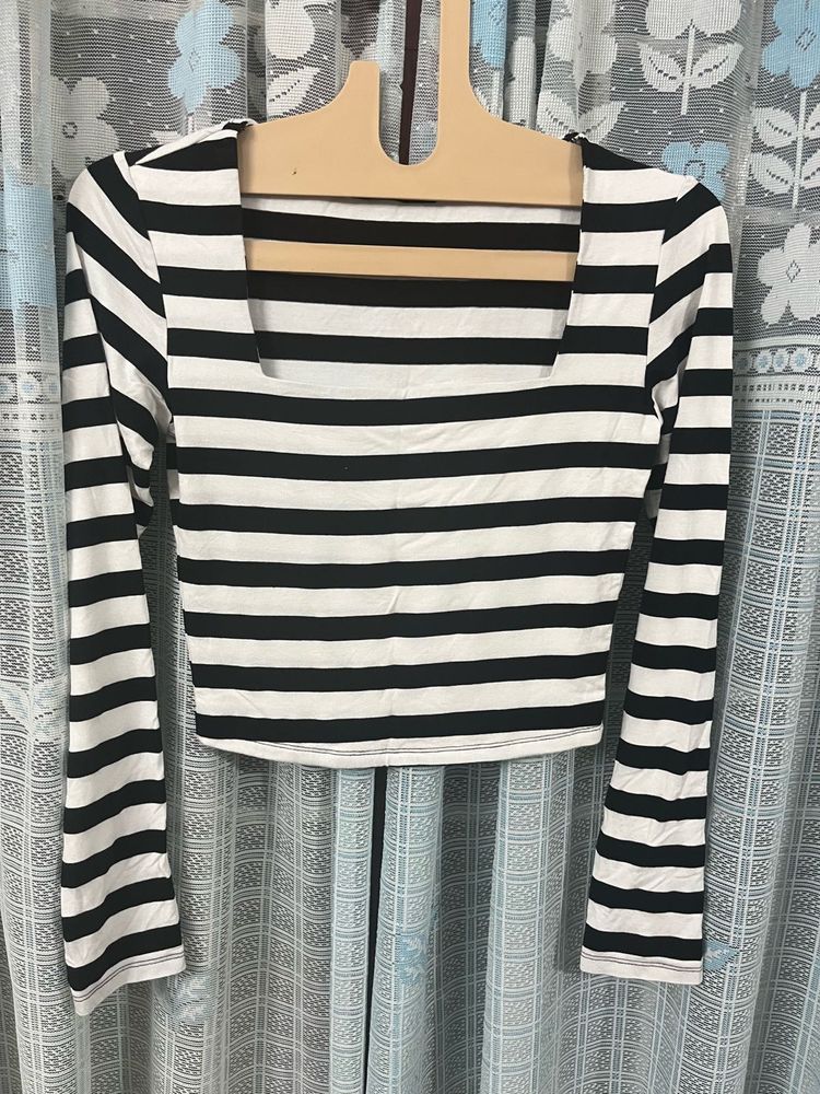 Striped Long Sleeve Top