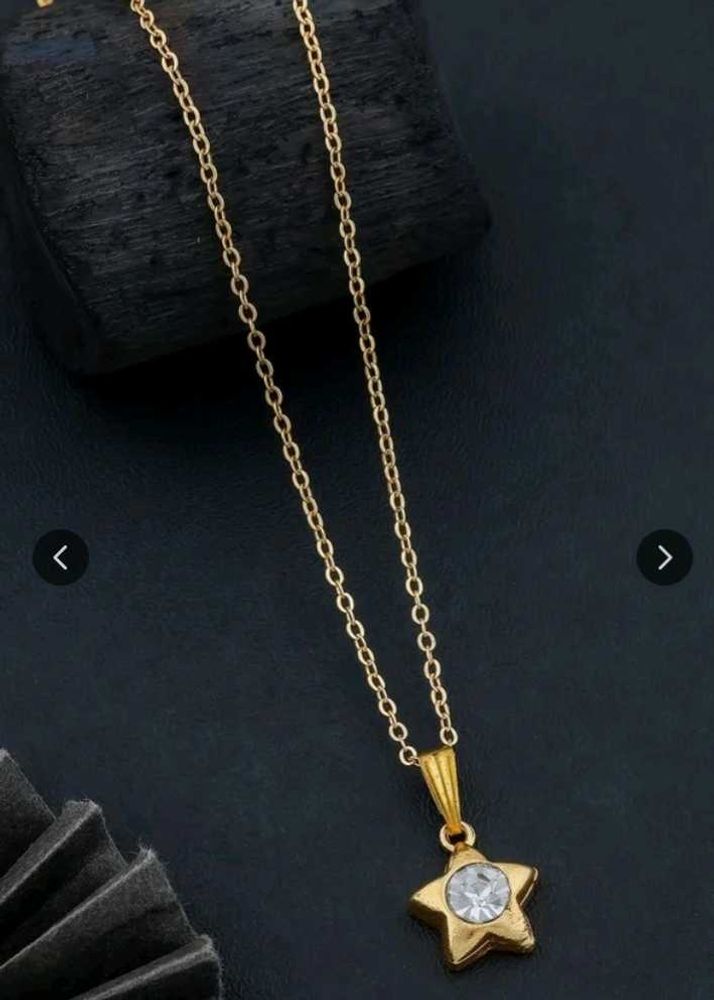 Star Pendant Necklace