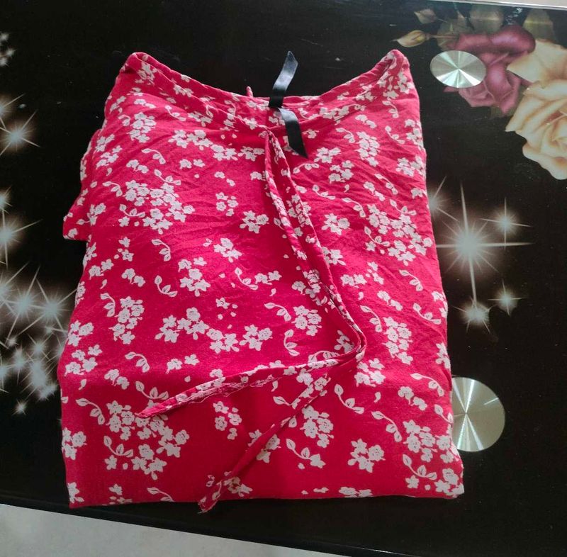 ❤️🌹Floral Red Top🥀