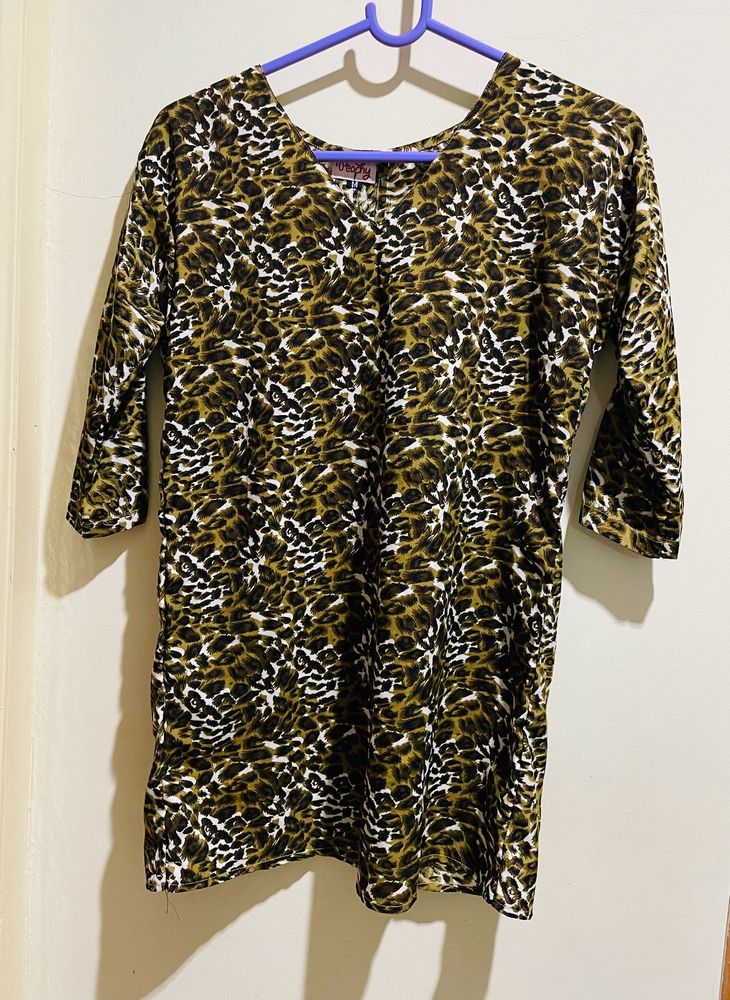 Leapord Pattern Tees