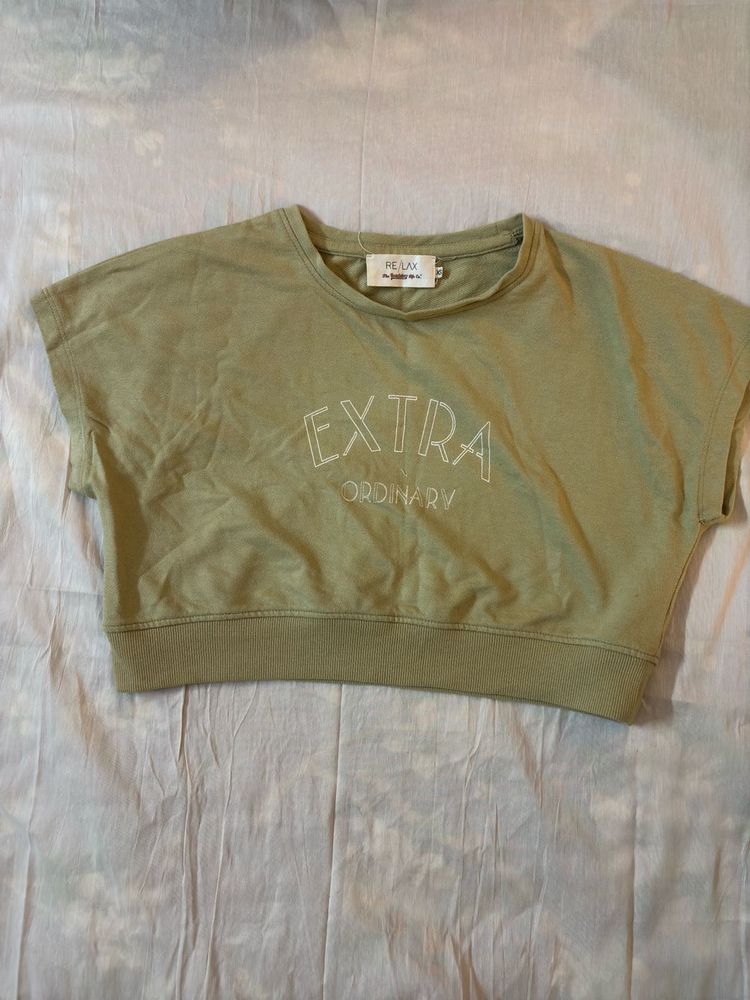 Roaster Cropped Top