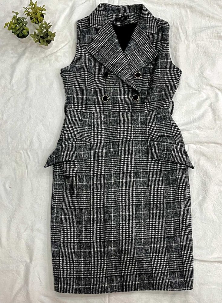 Plaid Sleeveless Blazer Dress